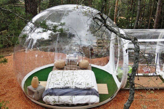 郊区球型帐篷